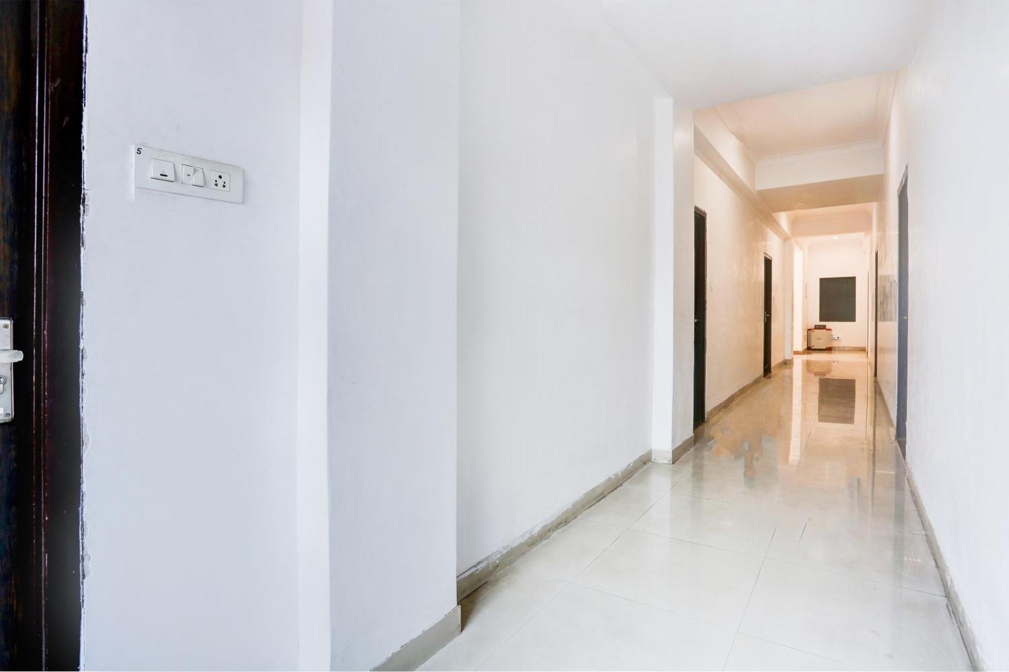 Super Hotel O Goverdhan Villa Udaipur Exterior photo